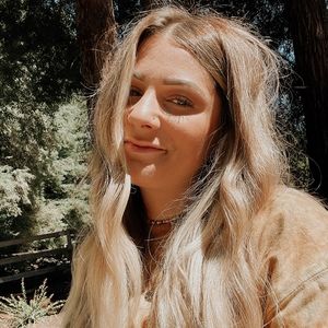 Meet your Posher, Christi